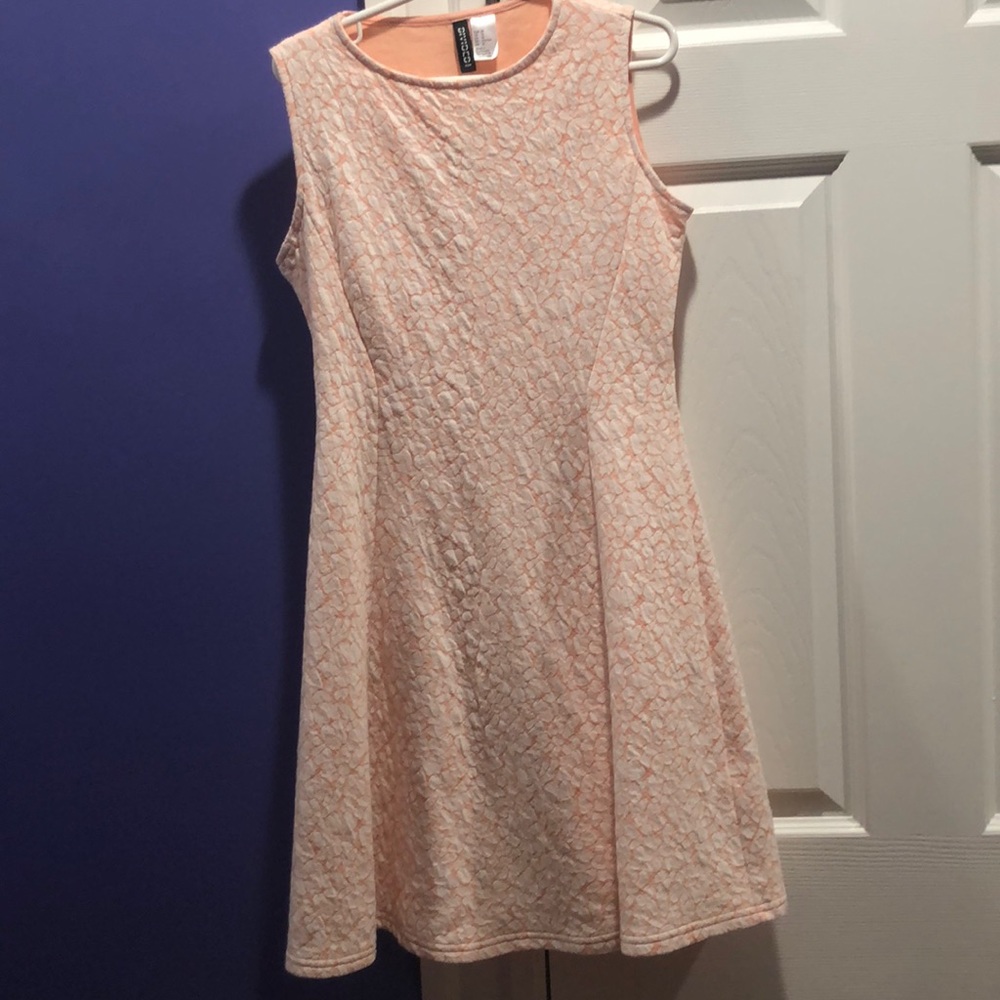 NWT Peach and white floral dress